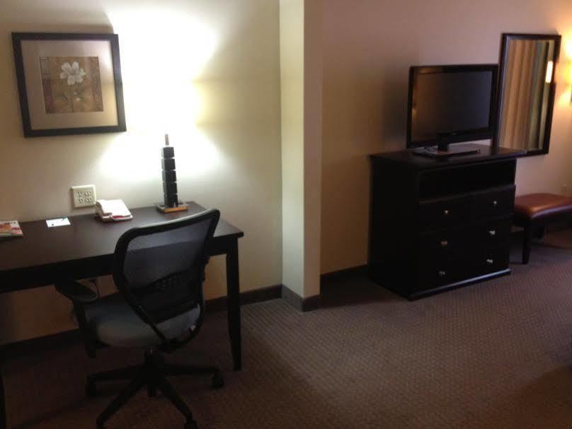 Wingate By Wyndham New Braunfels Hotel Buitenkant foto